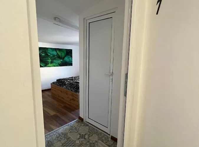 Appartement The Rainbow 7 *